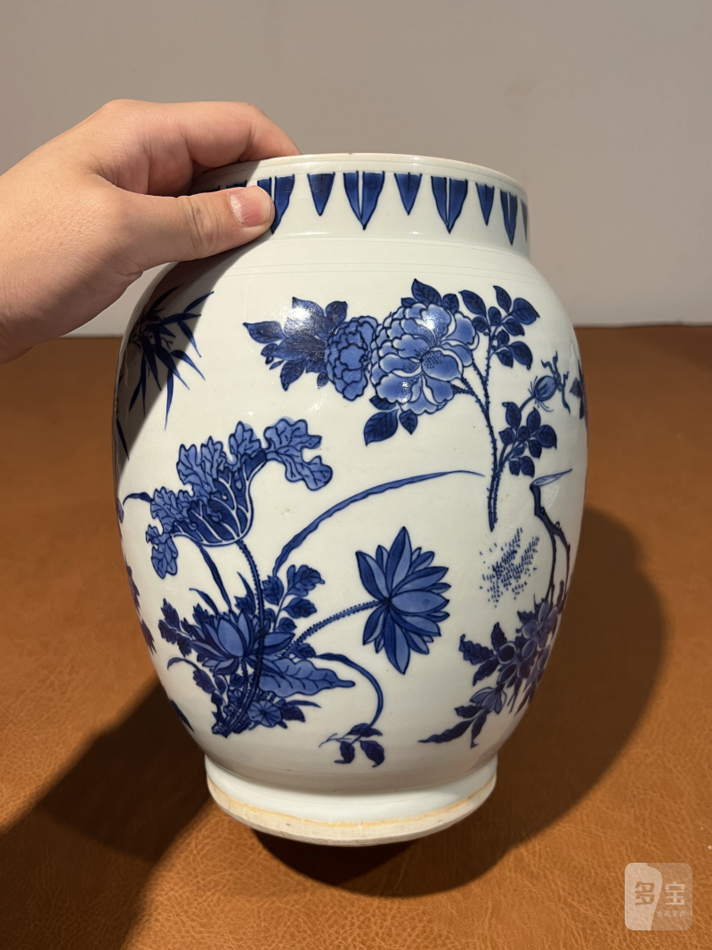 明崇祯 青花花卉纹莲子罐 - 图4